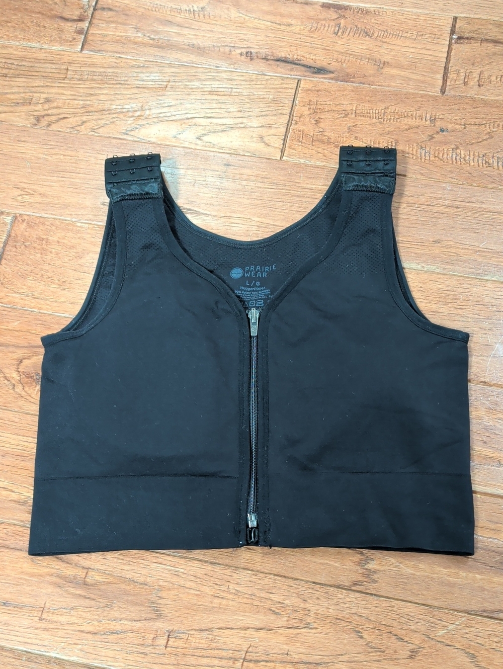 Prairie Wear HuggerPRIMA Zip-Front Compression Recovery Sports Bra